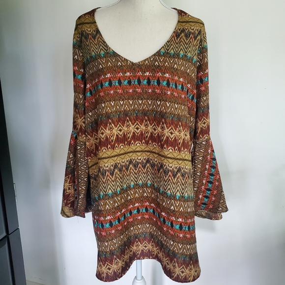 Signature Studio Chevron Bell Sleeved Tunic/Dress - Picture 2 of 5